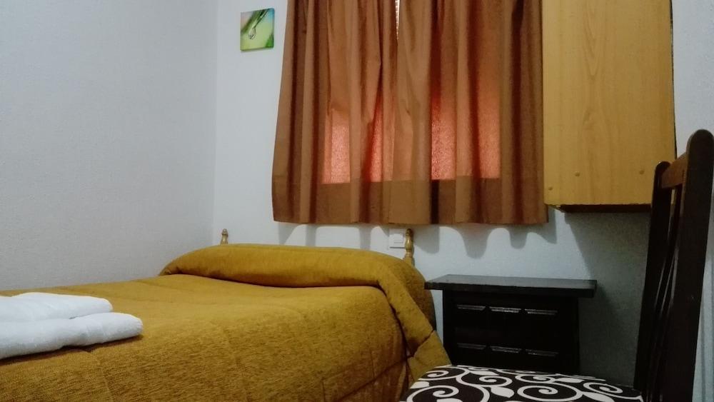 סוריה Hostal Santa Barbara מראה חיצוני תמונה