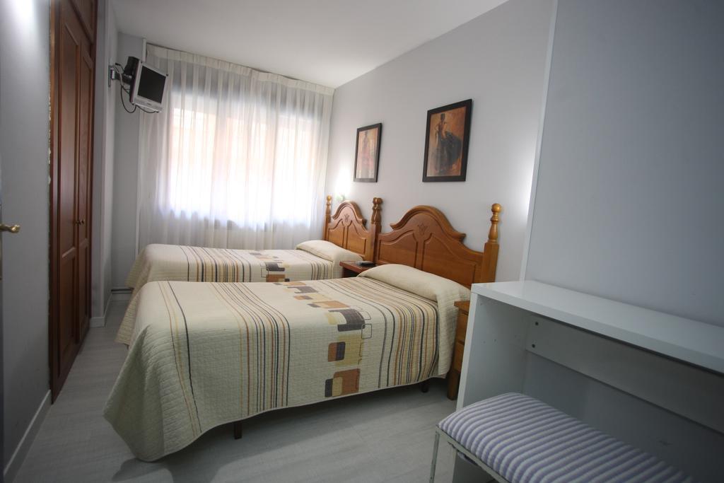 סוריה Hostal Santa Barbara מראה חיצוני תמונה